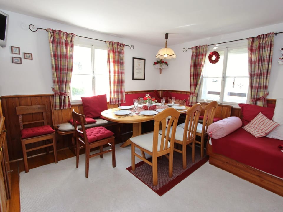 Chalet | Living room | TV