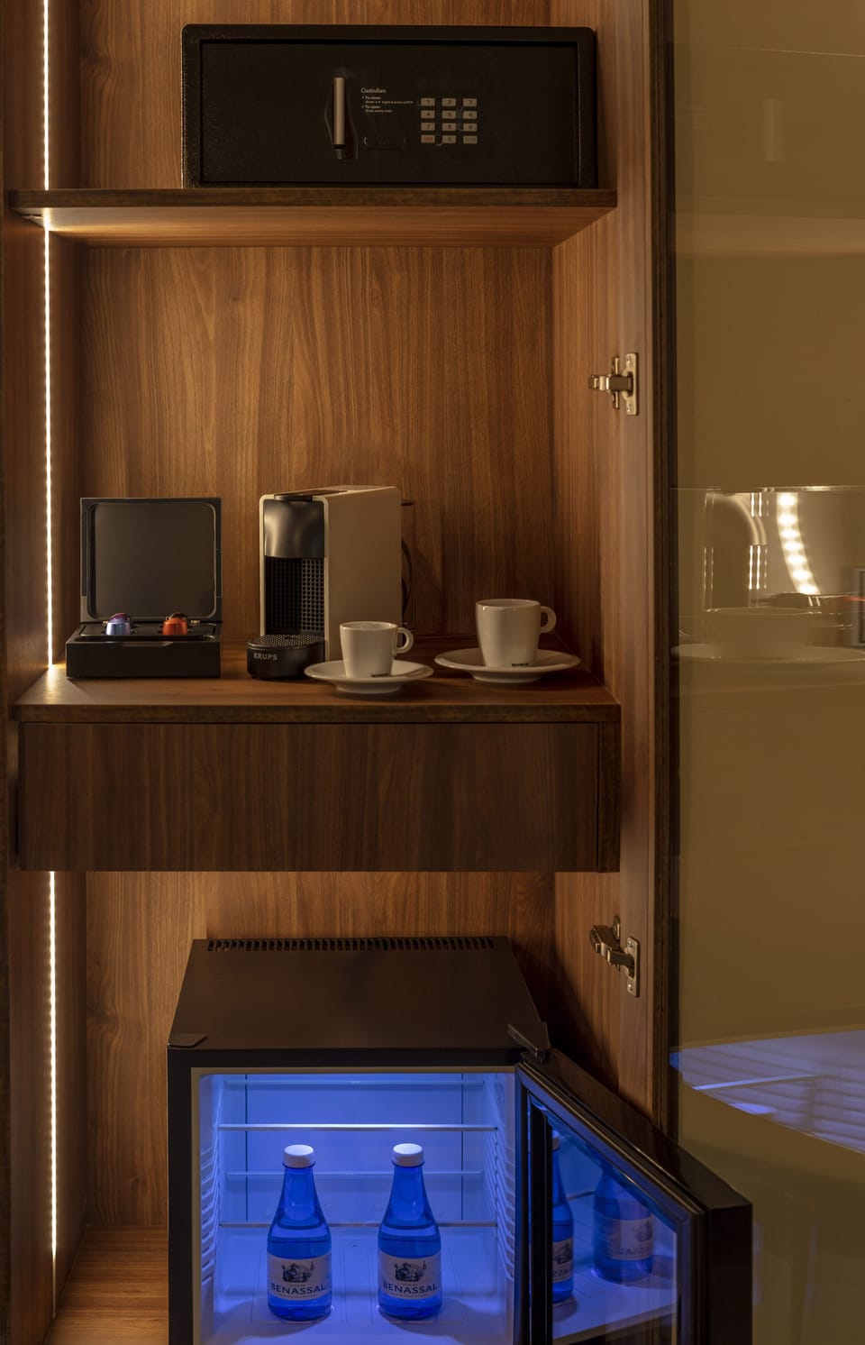 Minibar