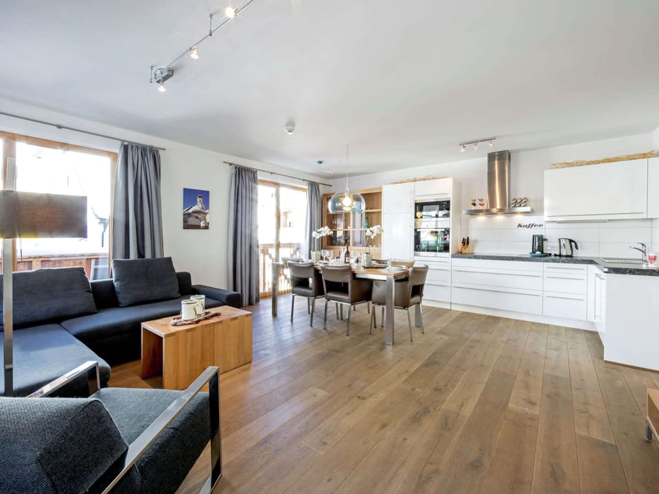 Apartment | Private kitchen | Dishwasher, highchair