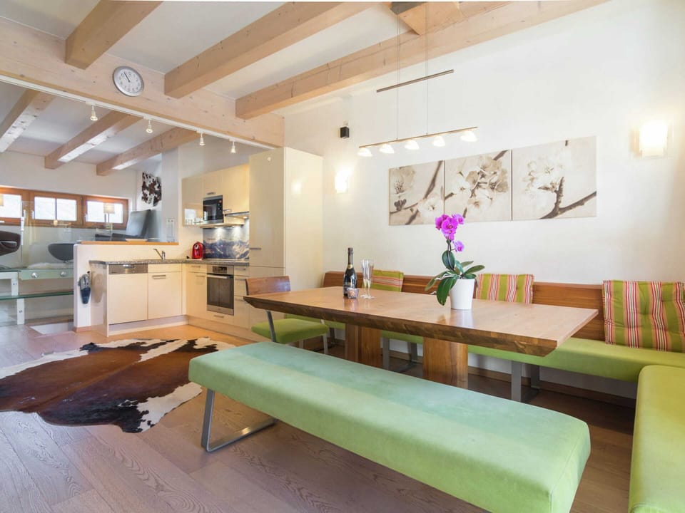 Apartment | Private kitchen | Highchair