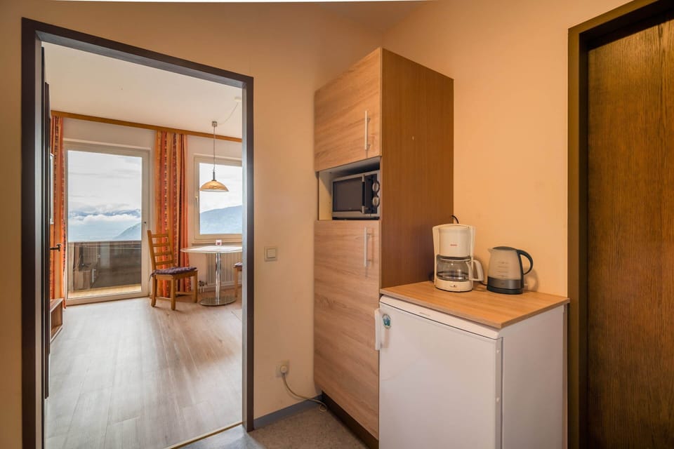 Apartment | Private kitchen | Highchair