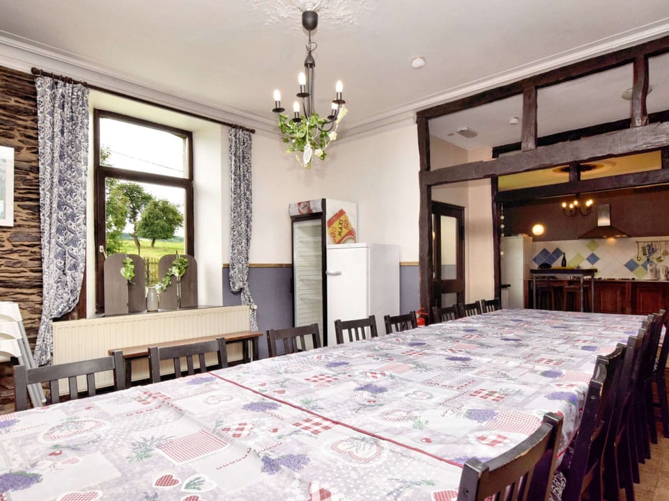 House | Dining