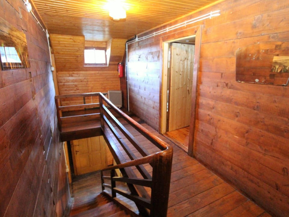 Chalet | Interior