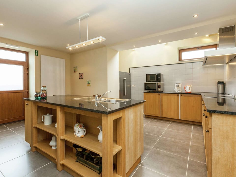 House | Private kitchen | Highchair