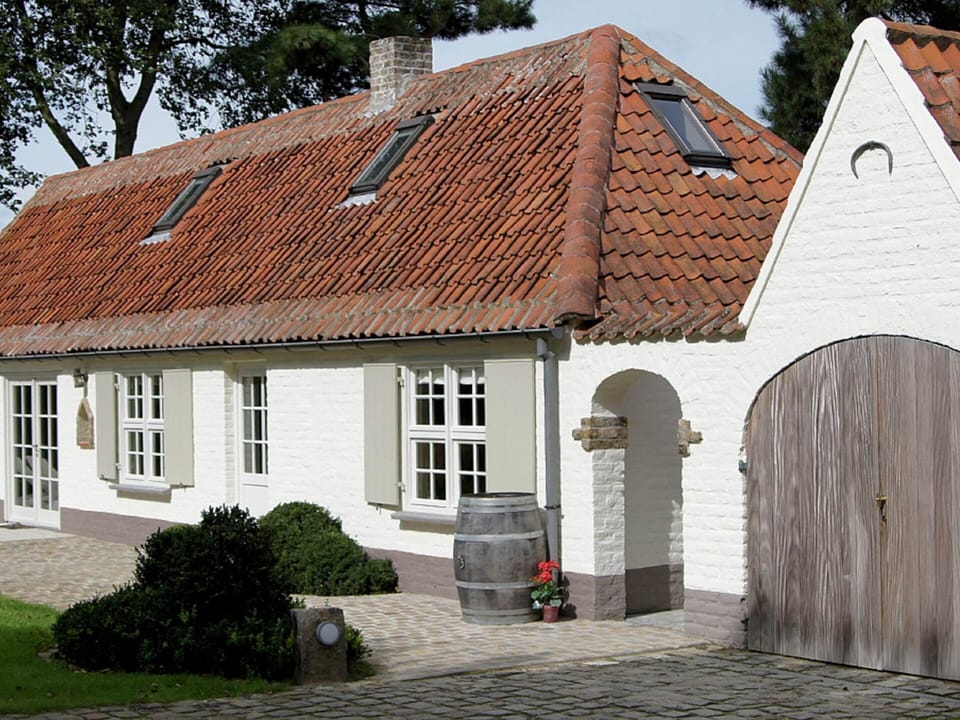 House | Exterior
