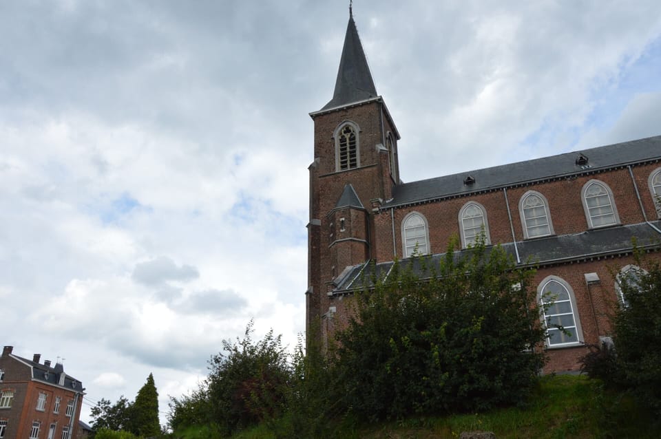 Farm Stay With Sauna, Teuven House in Flanders