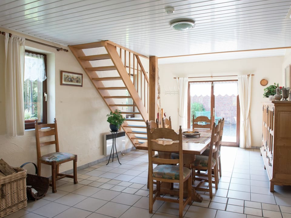 House | Dining