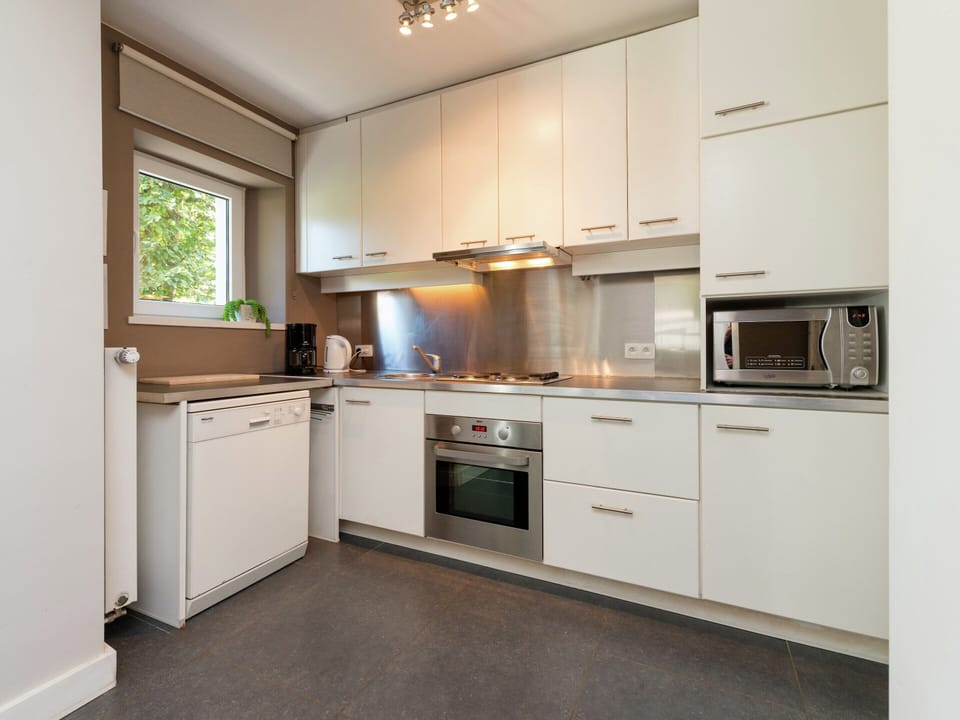 House | Private kitchen | Fridge, highchair