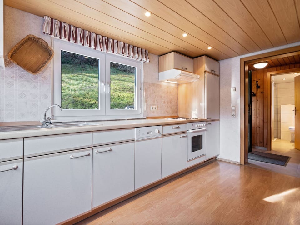 House | Private kitchen | Highchair