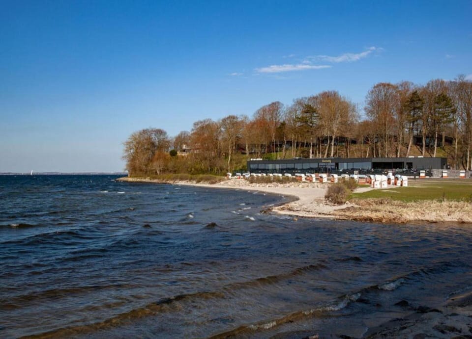 Sea View Apartment in Glücksburg with Balcony near Sea Beach Apartment in Glücksburg