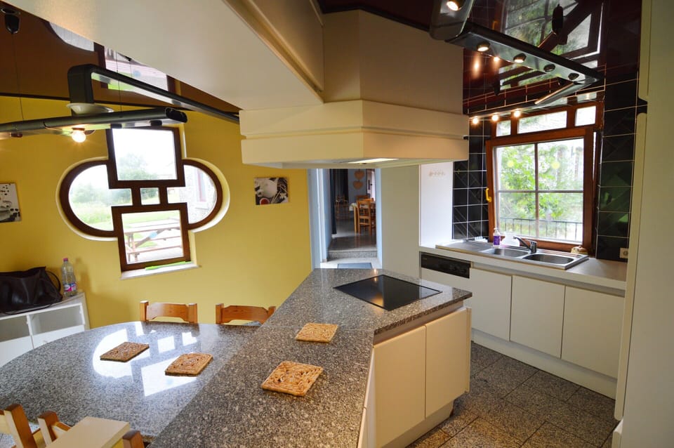 House | Private kitchen | Highchair