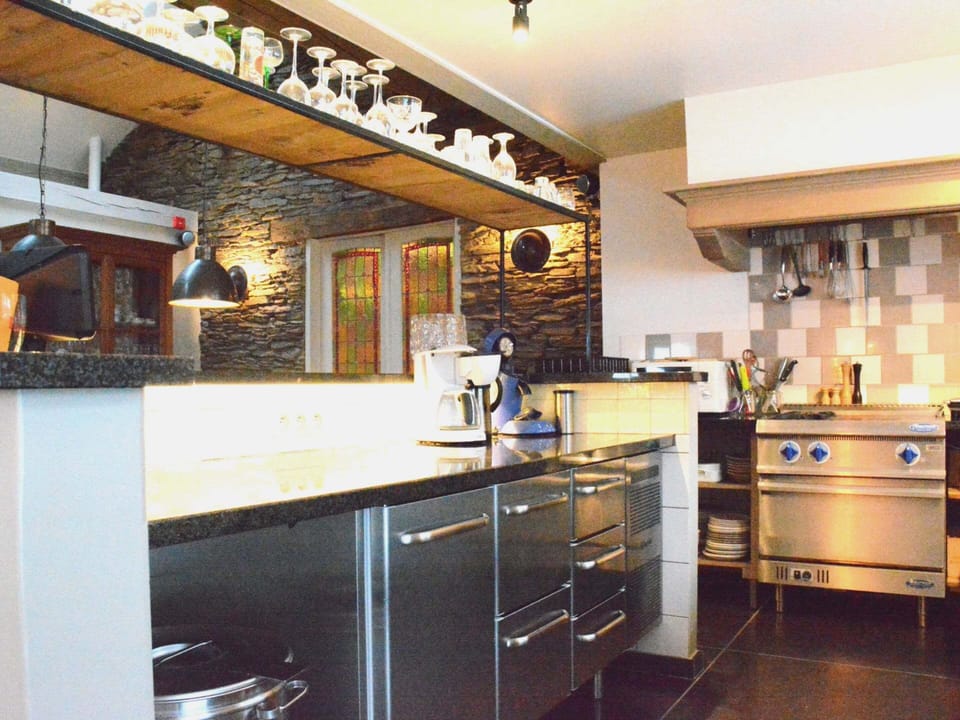 House | Private kitchen | Highchair