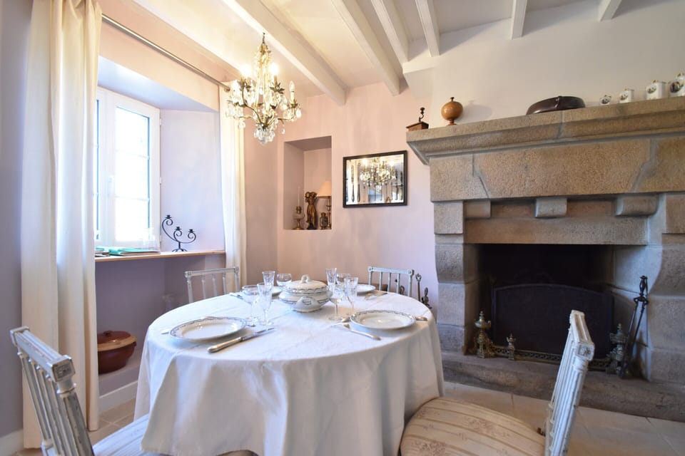 House | Dining