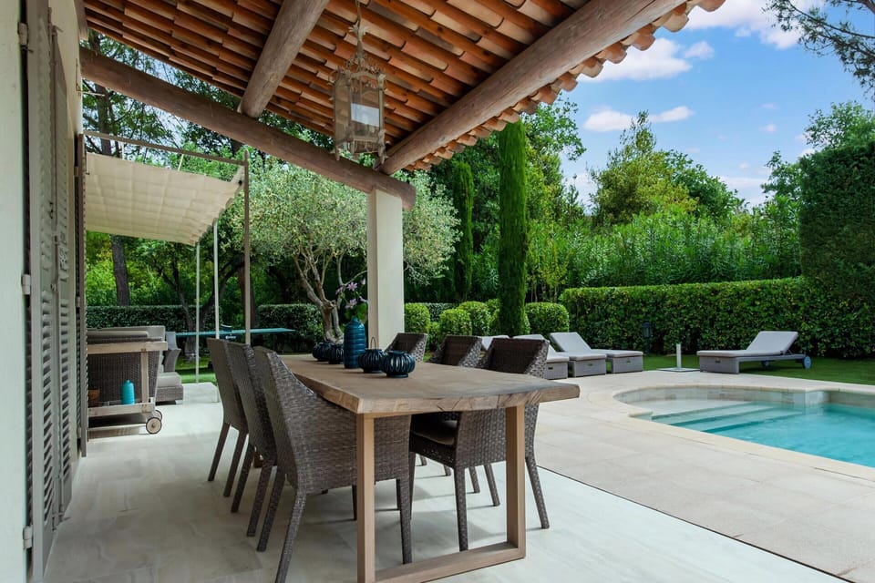 Villa | Balcony