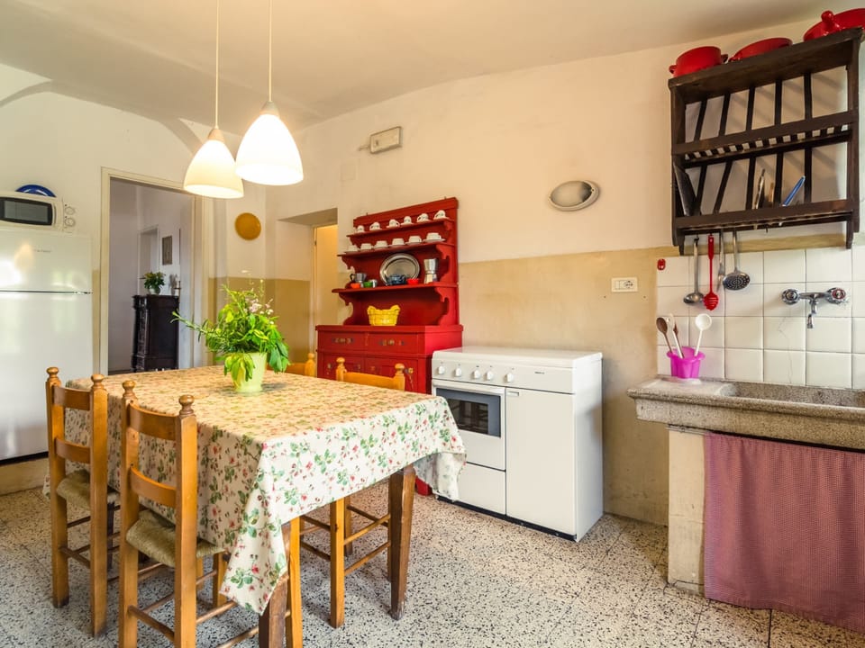 House | Private kitchen | Highchair