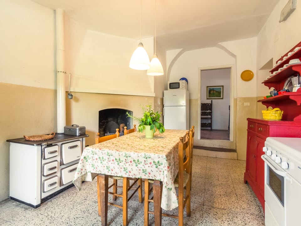House | Private kitchen | Highchair