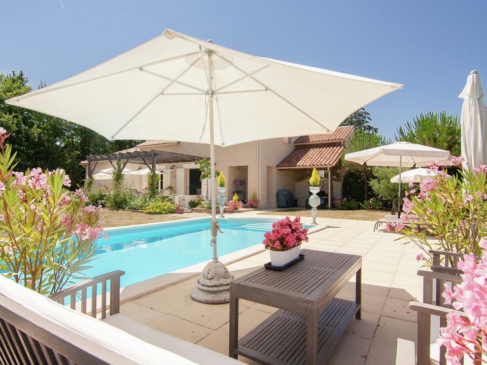 Villa | Pool | Indoor pool, outdoor pool
