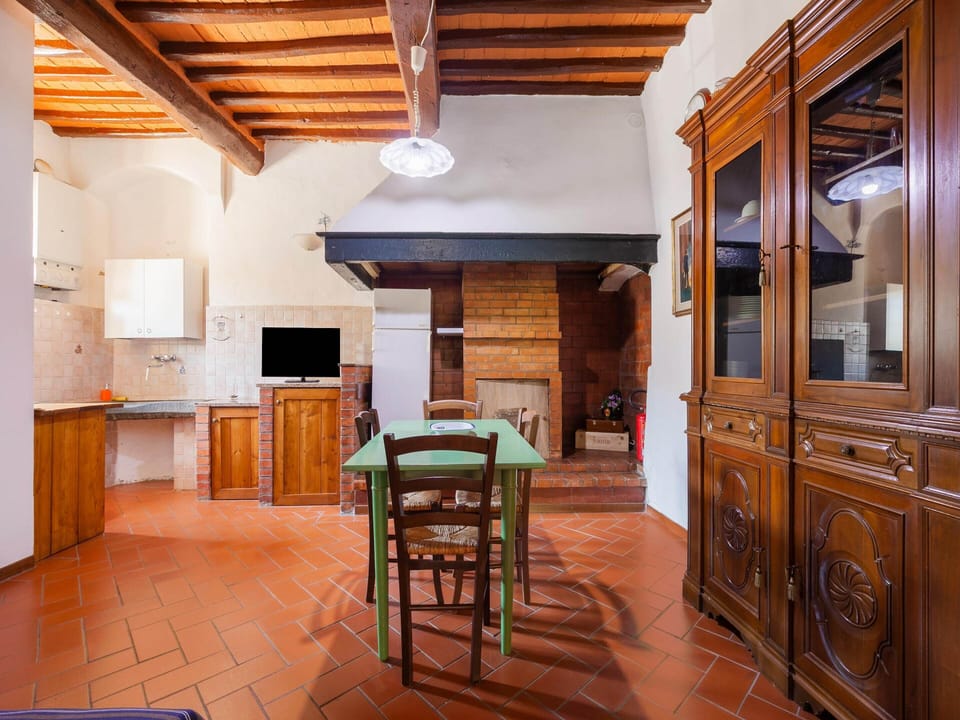 House | Dining