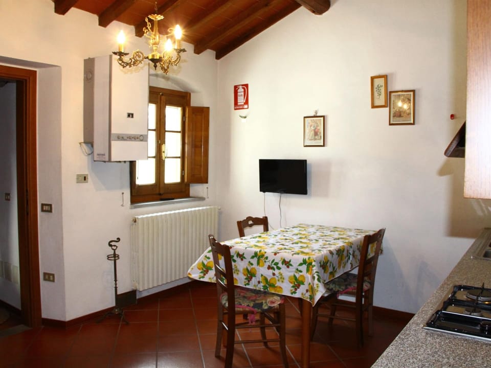 House | Dining