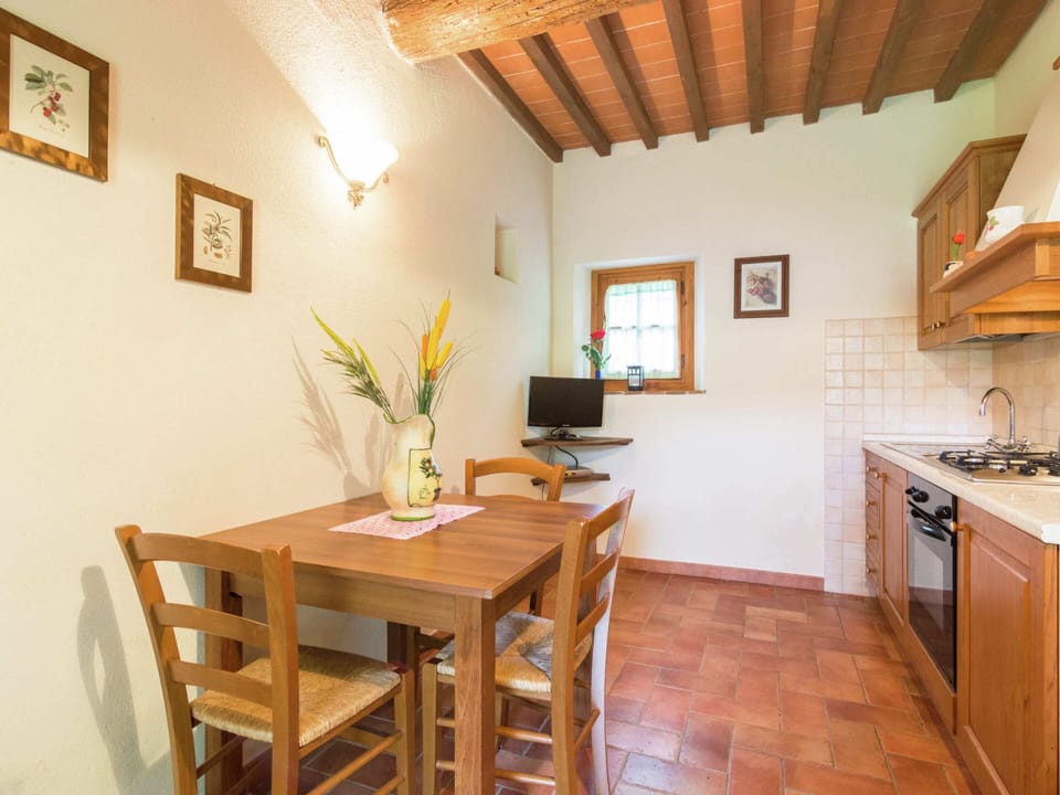 House | Private kitchen | Highchair