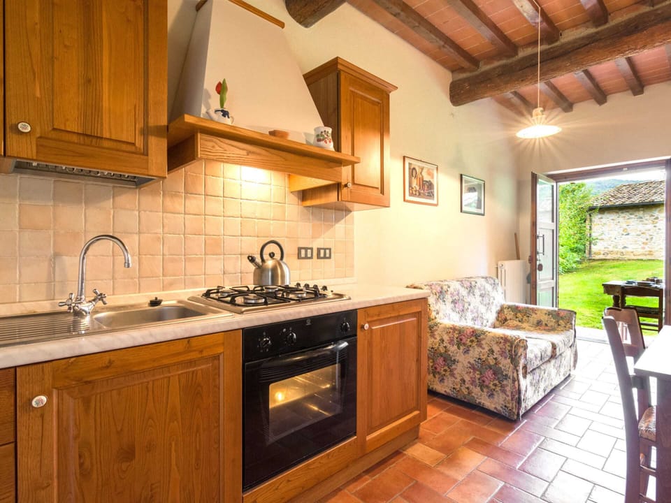 House | Private kitchen | Highchair
