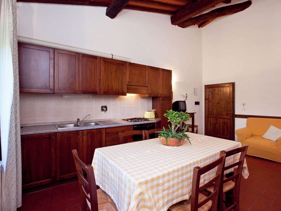 Apartment | Private kitchen | Highchair