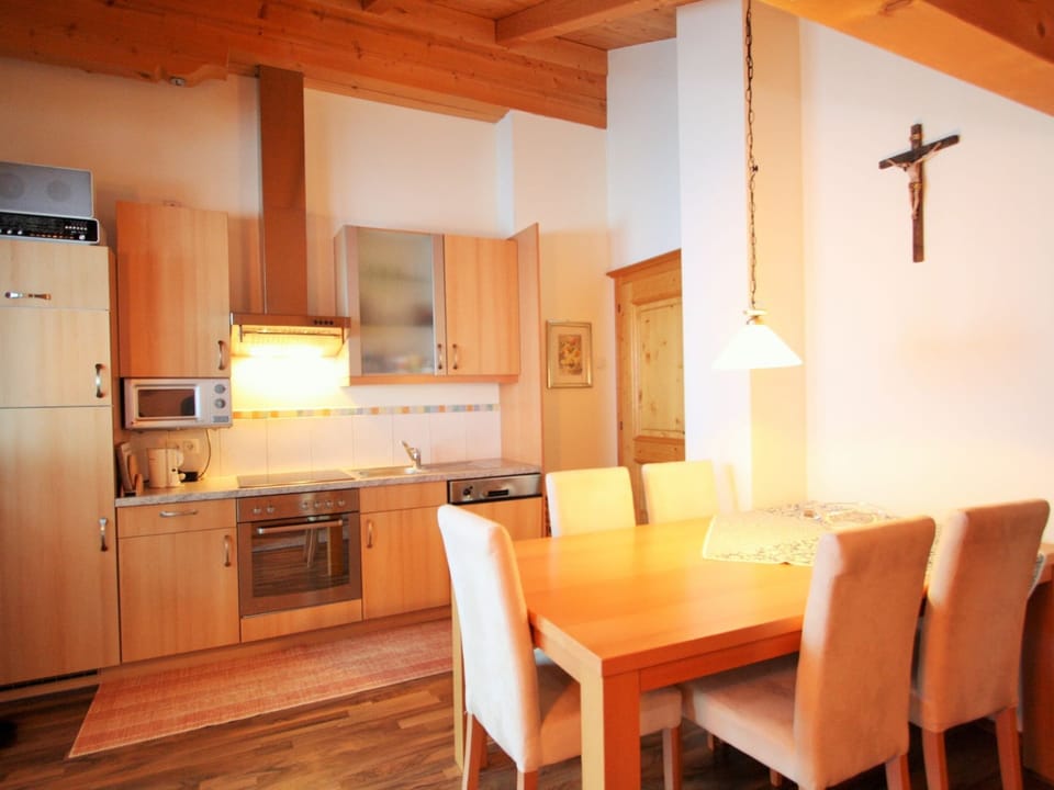 House | Private kitchen | Highchair