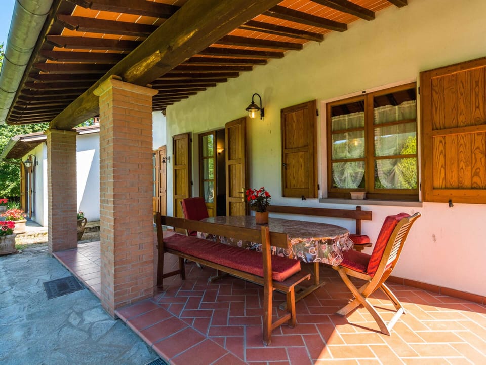 House | Dining