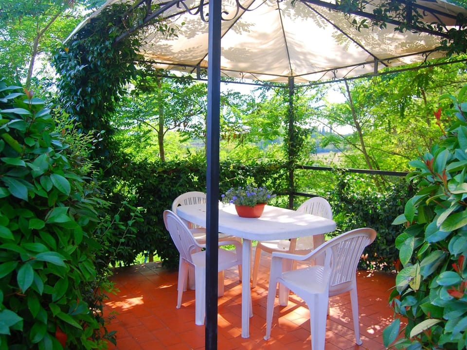 House | Dining