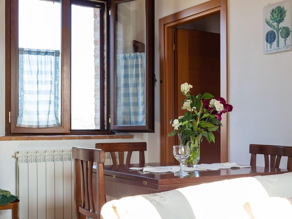 House | Dining