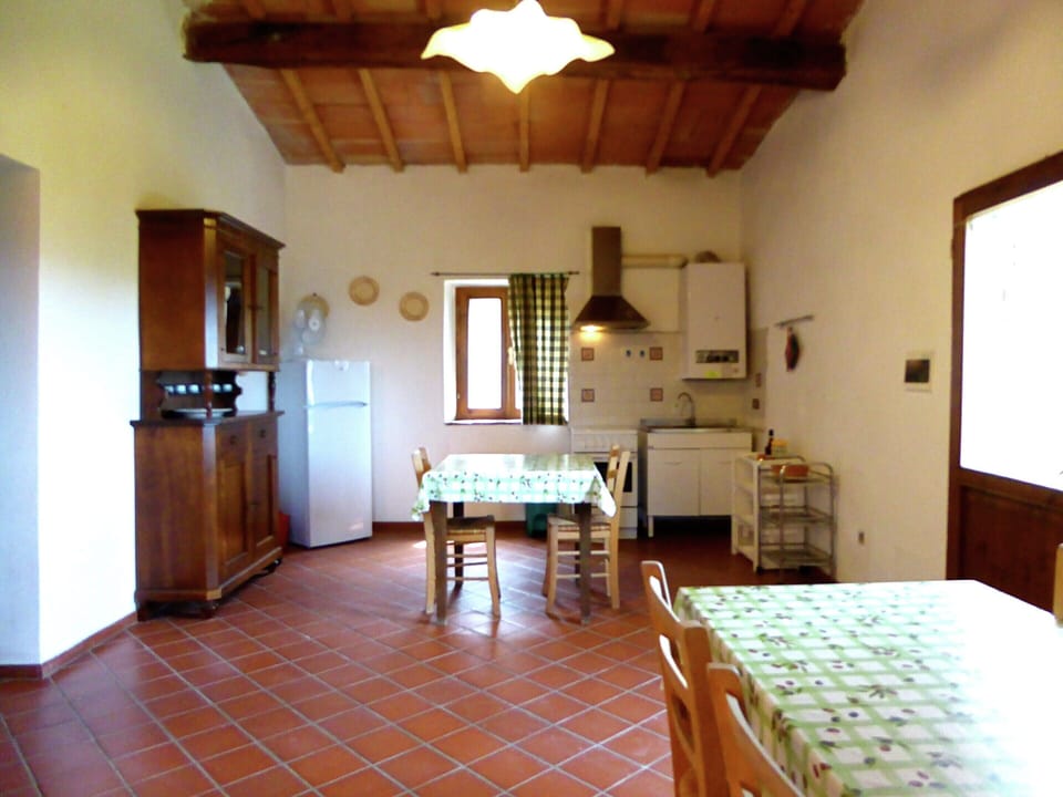 House | Dining