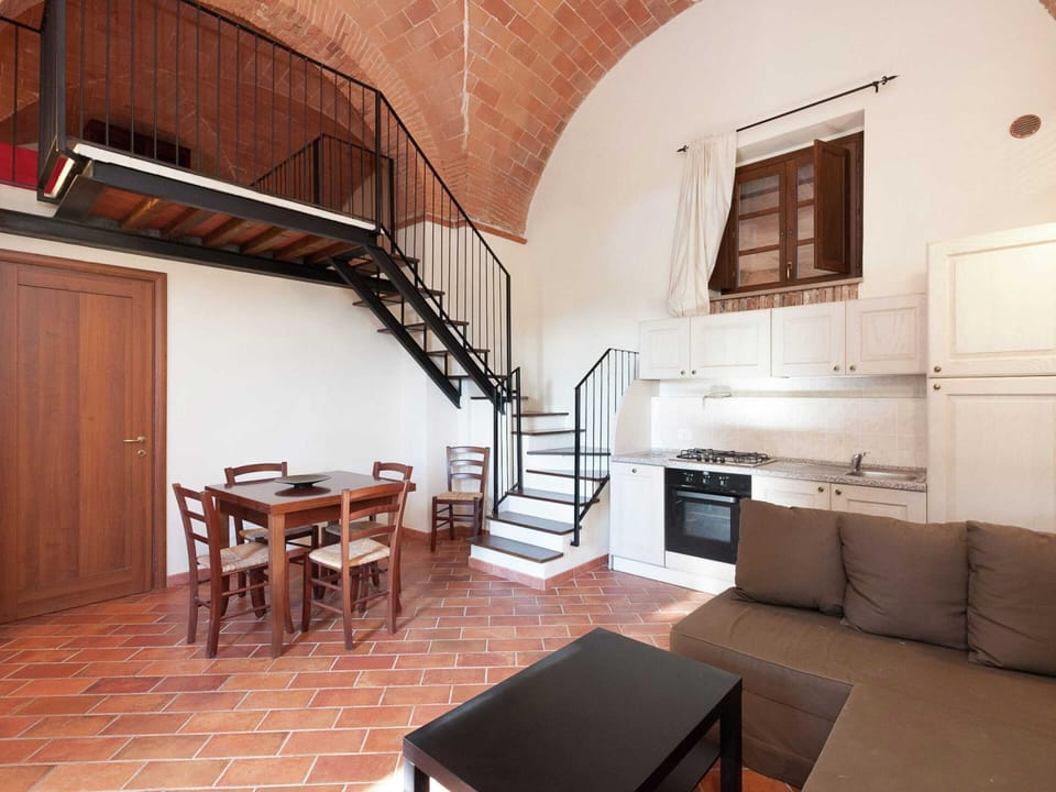 House | Dining