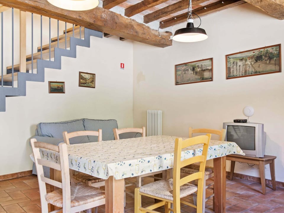 House | Dining