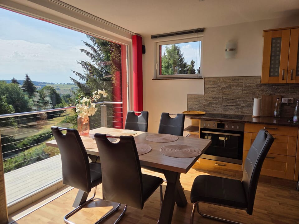 House | Private kitchen | Highchair