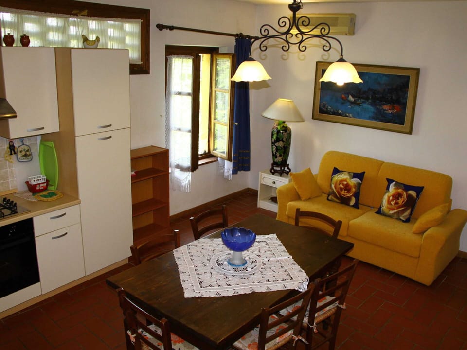 House | Dining