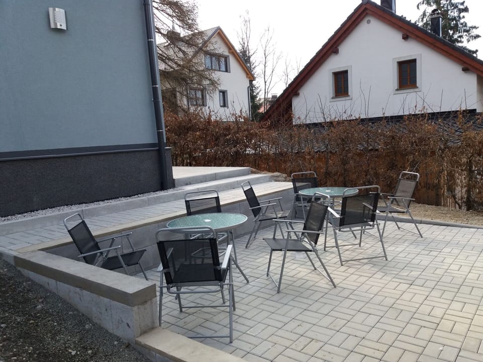 House | Dining