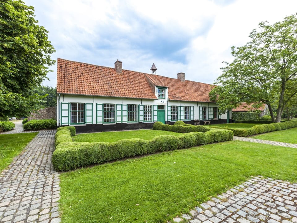 House | Exterior