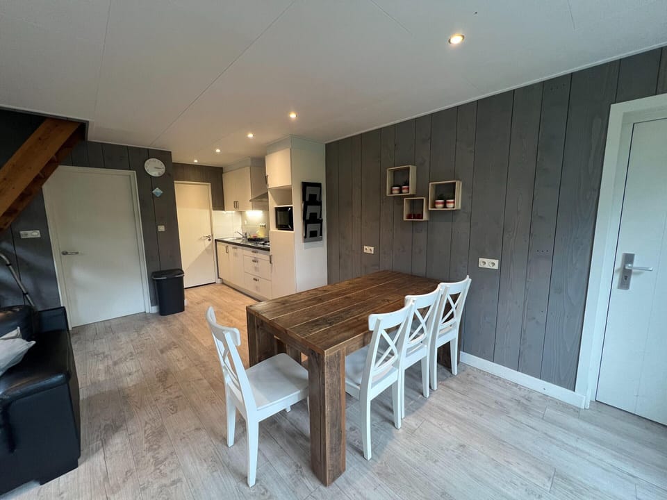 House | Dining