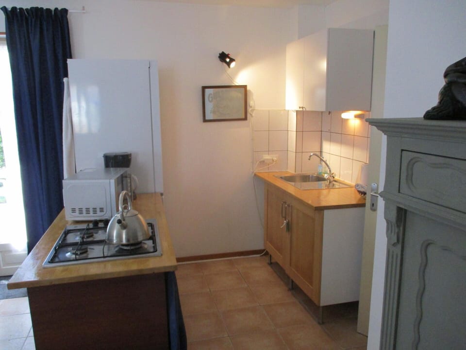 Cottage | Private kitchen | Highchair