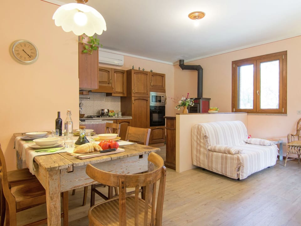 House | Dining