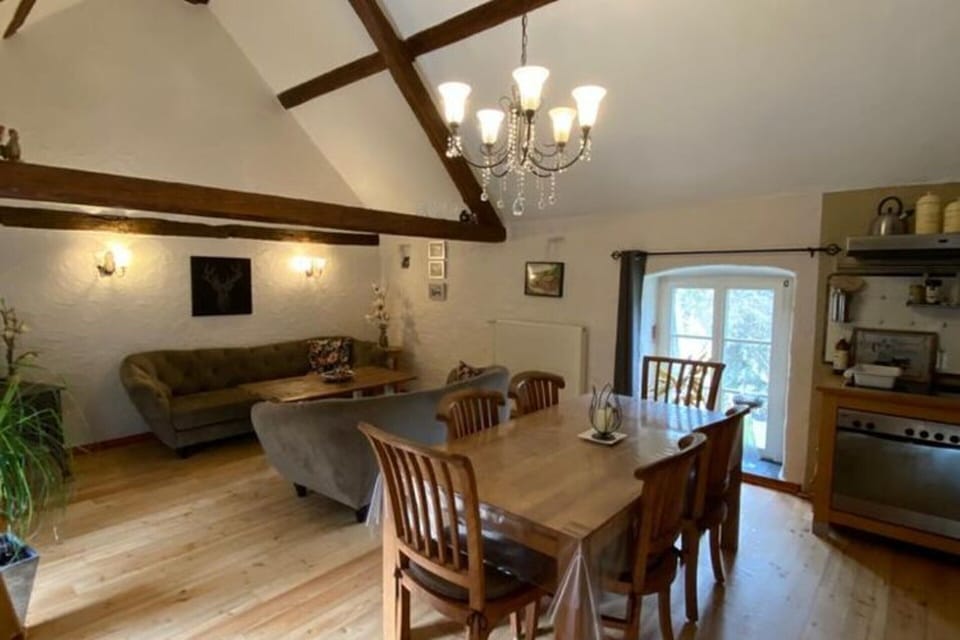 House | Dining