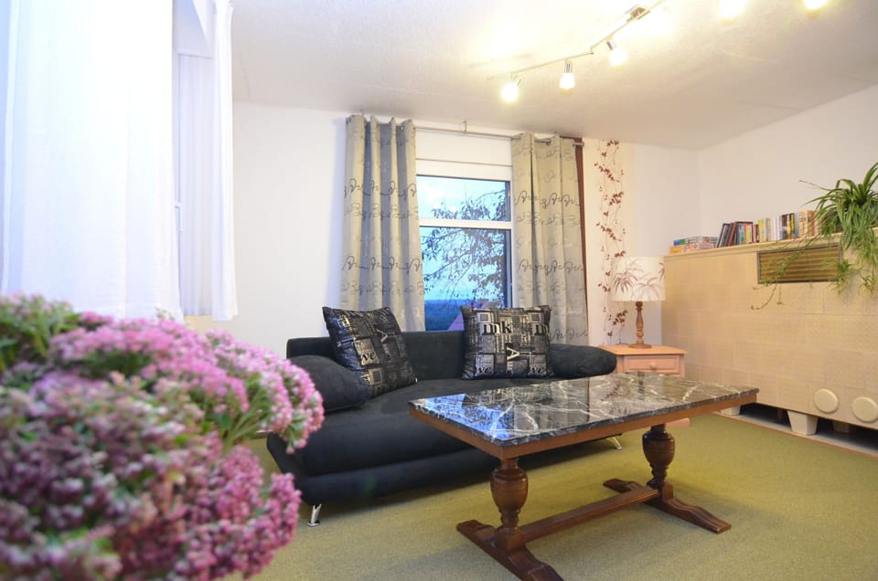 House | Living room