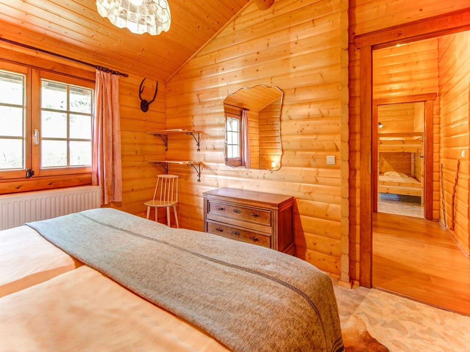Vintage Chalet in Sougné-Remouchamps near Ardennes Forest Chalet in Belgium