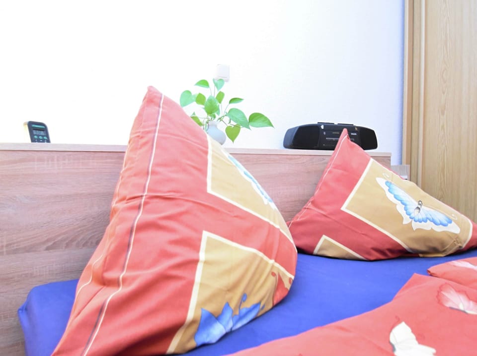 Apartment | 1 bedroom, individually furnished, bed sheets