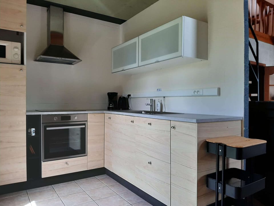 House | Private kitchen | Dishwasher, highchair