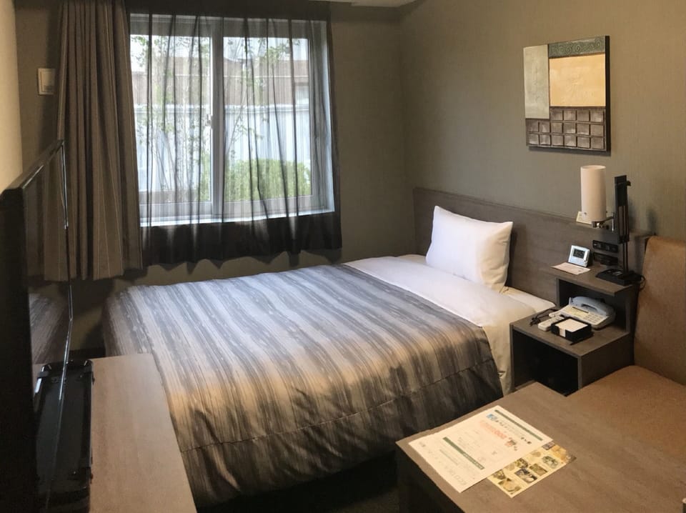 Comfort Single Room, Non Smoking (East Annex ) | Desk, free WiFi, bed sheets