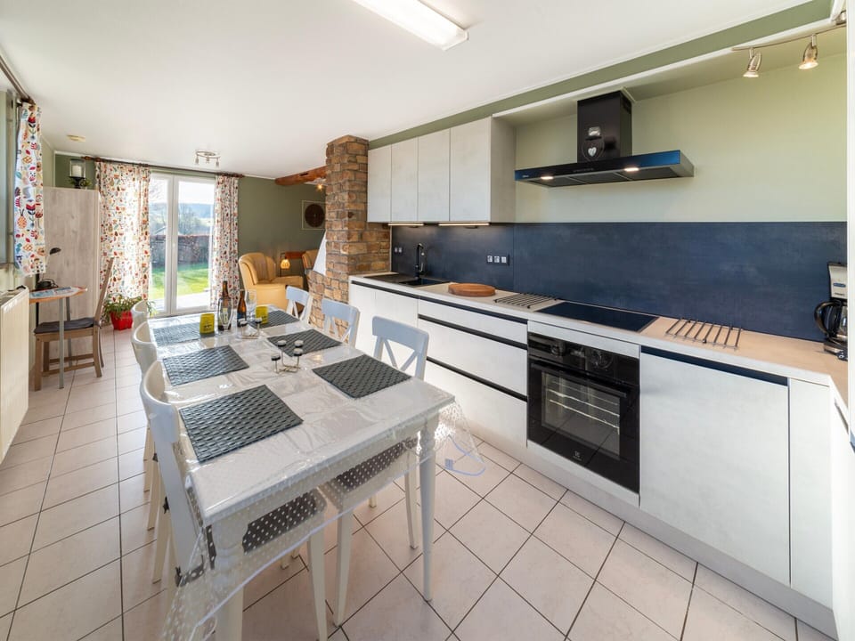 House | Private kitchen | Highchair