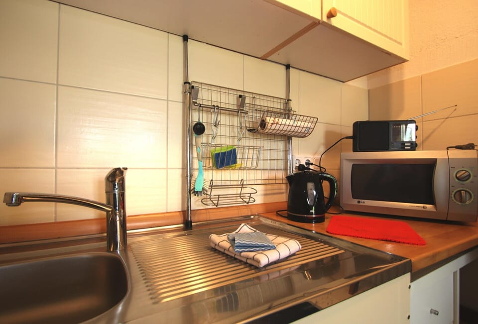 Bungalow | Private kitchen | Highchair