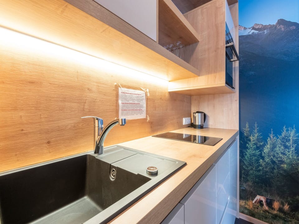 Apartment | Private kitchen | Electric kettle