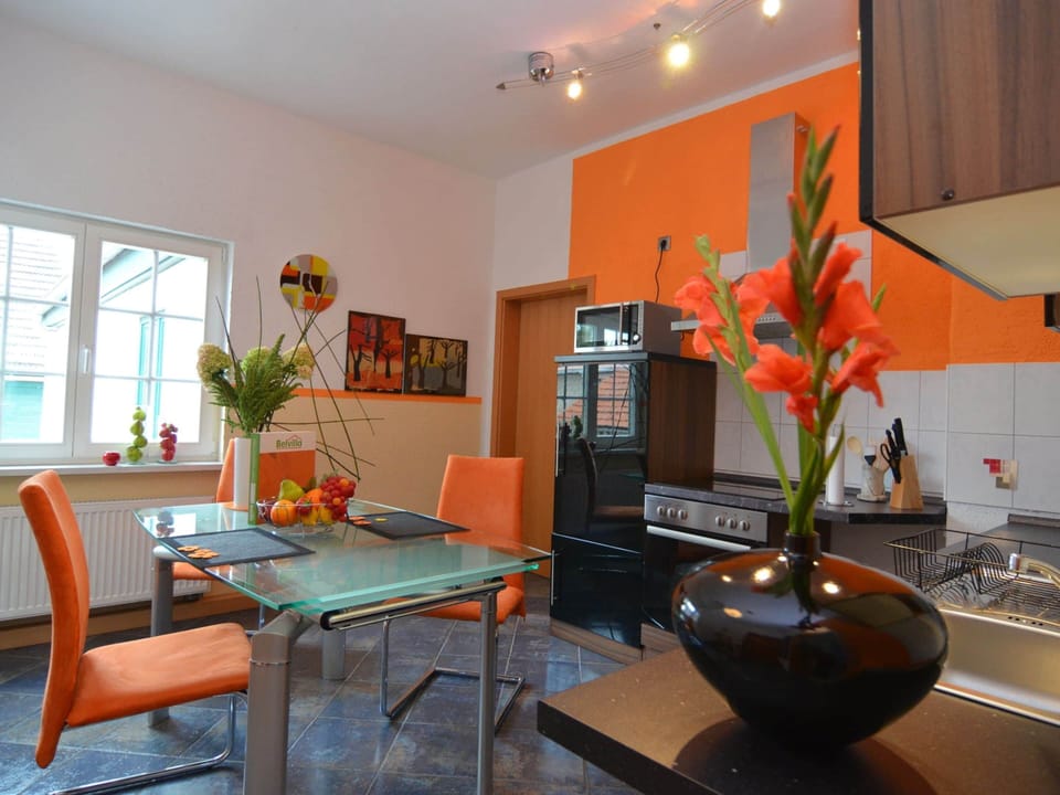Apartment | Dining